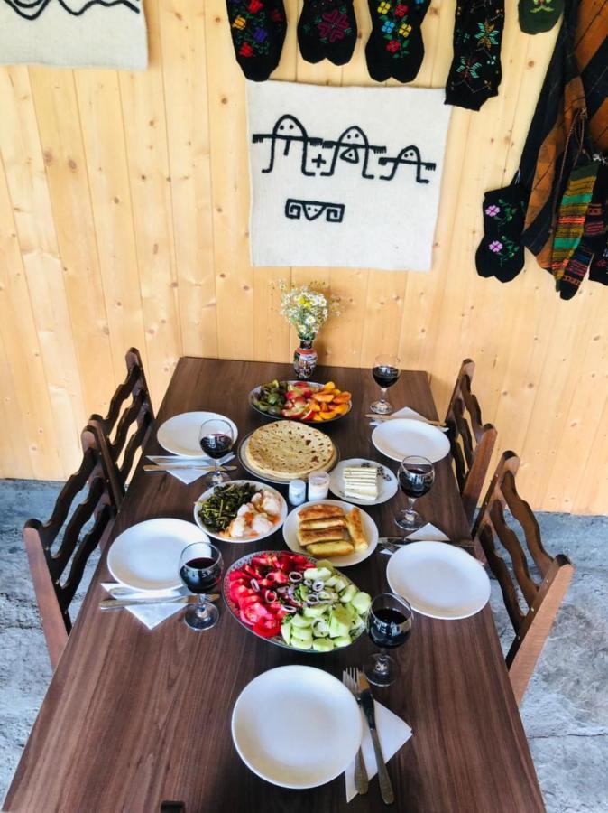 Guesthouse Pirimze Dartlo 외부 사진